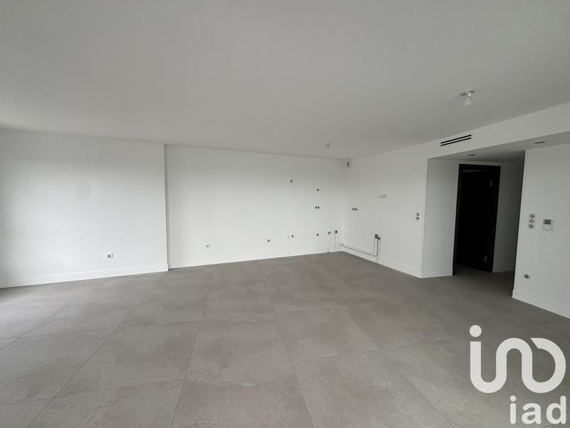 Appartement - 80 m² - 3 pièces