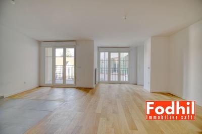 Appartement - 82 m² - 4 pièces