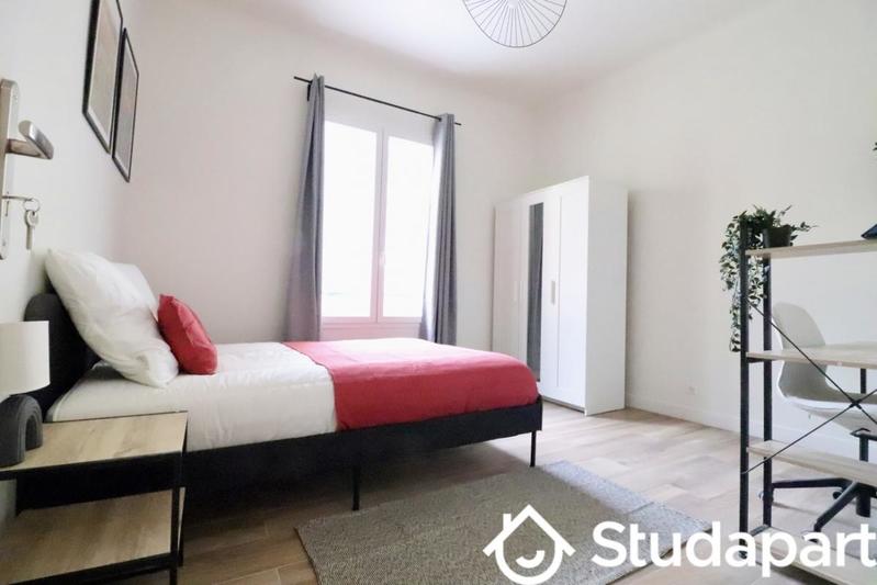 Chambre - 12 m² - 1 pièce