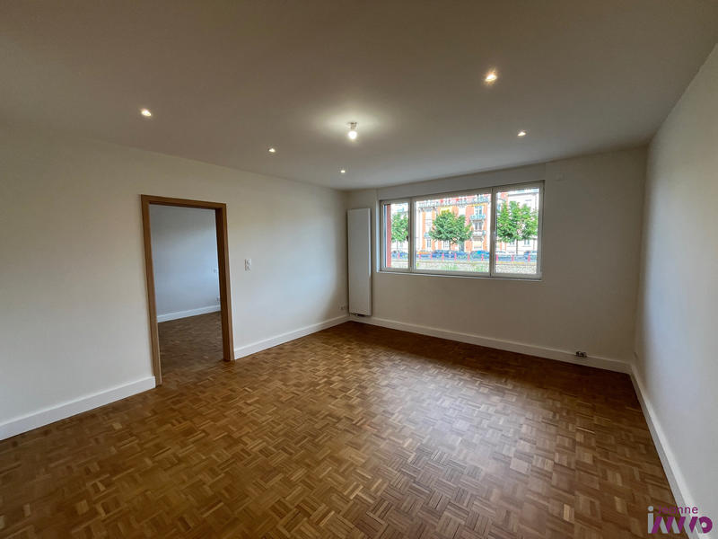 Appartement - 80 m² - 3 pièces