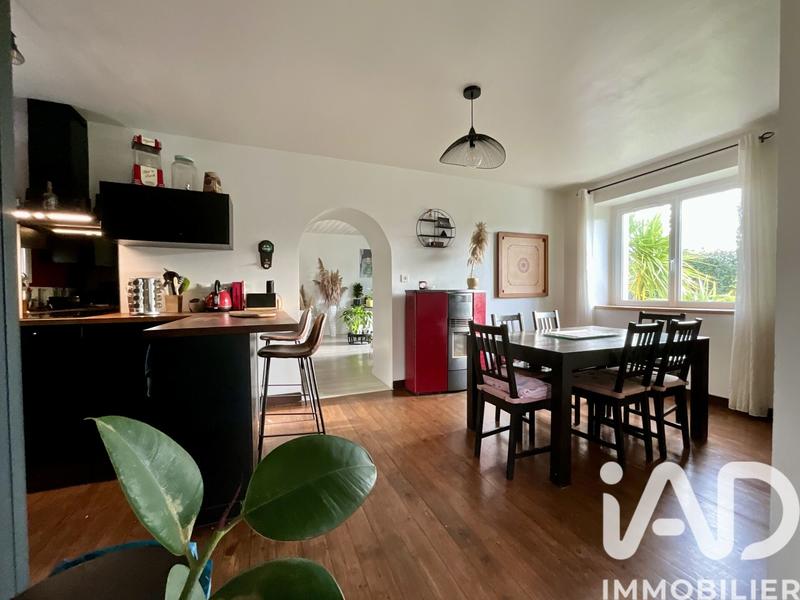 Maison - 140 m² - 5 pièces