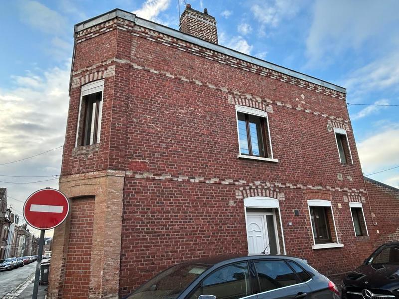 Maison - 97 m² - 4 pièces