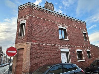 Maison - 97 m² - 4 pièces