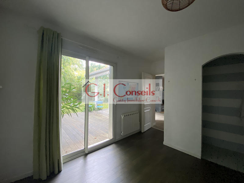 Maison - 81 m² - 5 pièces