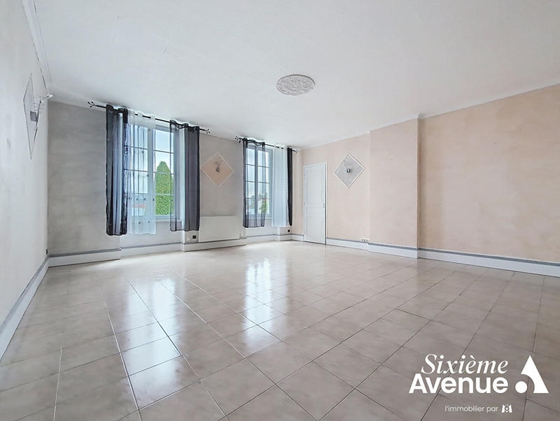 Maison de maîtres - 605 m² - 14 pièces