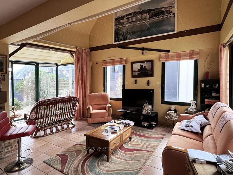 Maison - 169 m² - 7 pièces