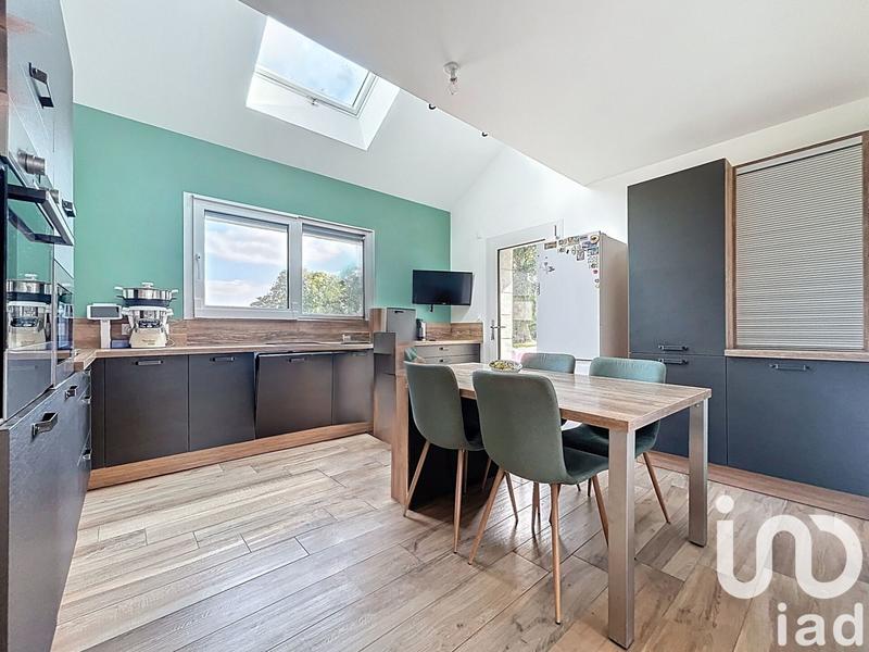 Maison - 171 m² - 8 pièces