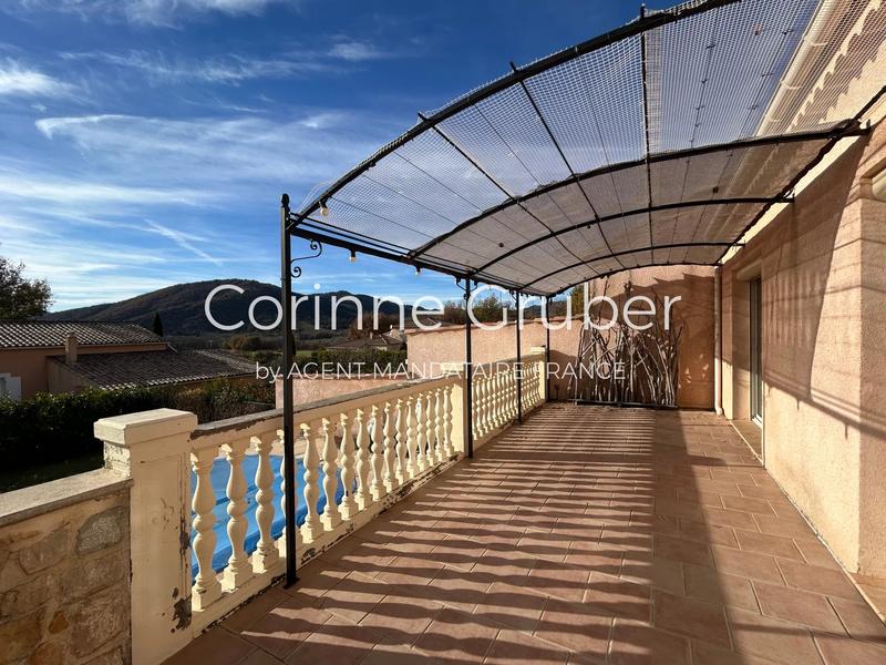 Maison - 112 m² - 5 pièces