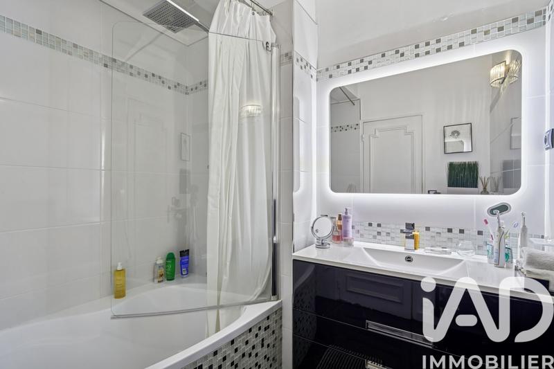 Appartement - 82 m² - 3 pièces