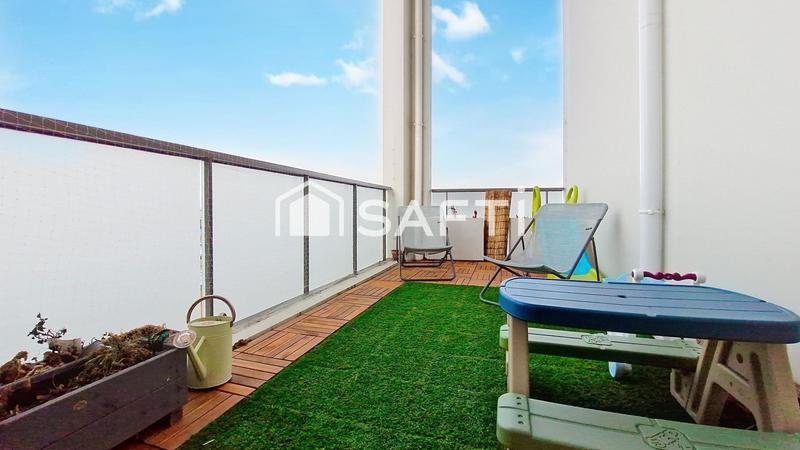 Appartement - 99 m² - 4 pièces