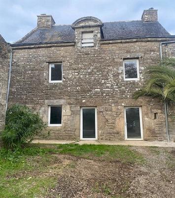 Maison de village - 88 m² - 5 pièces