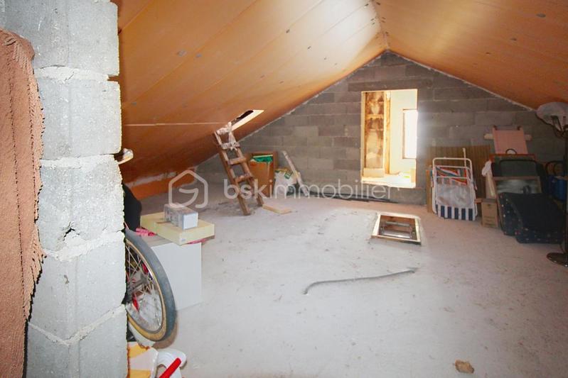 Villa - 100 m² - 6 pièces