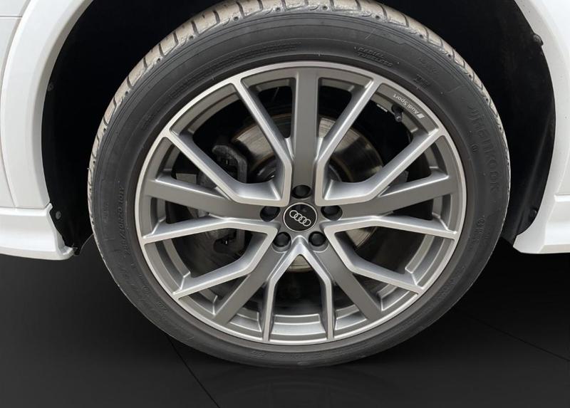 Audi Q3 Sportback 45 TFSIe 245 s-Line Hybride Rechargeable / Camera 360° Sonos Sieges Elec Keyless