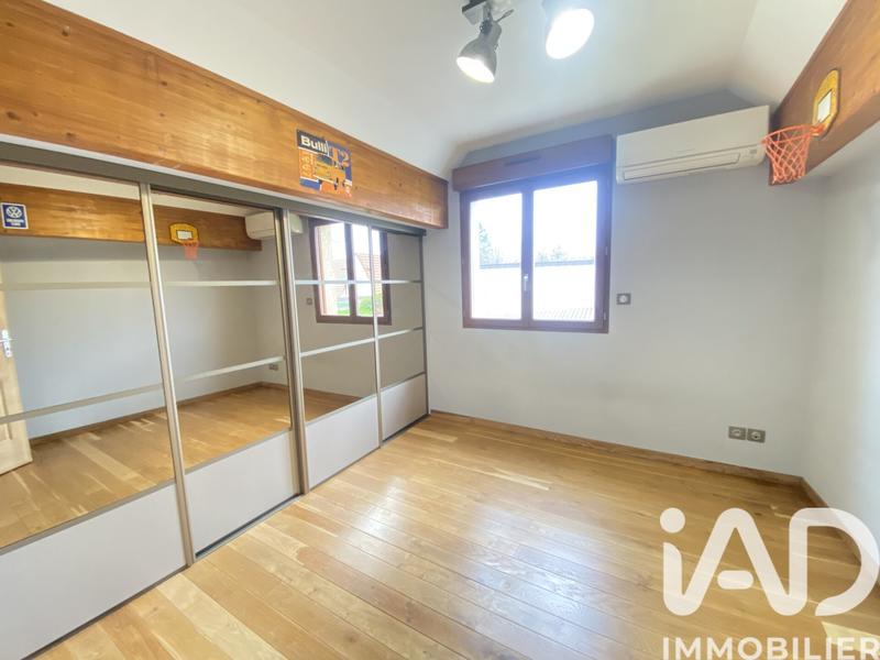 Maison - 104 m² - 5 pièces