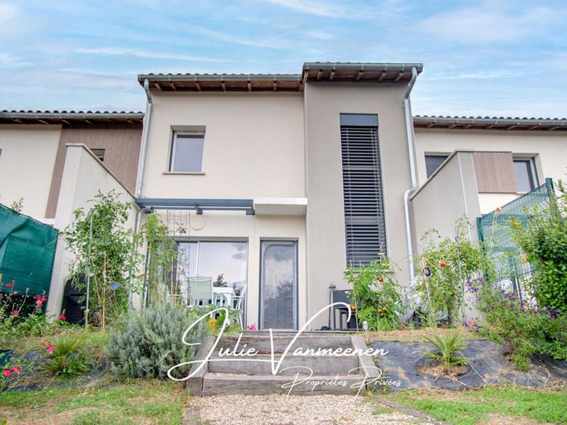 Maison - 88 m² - 4 pièces