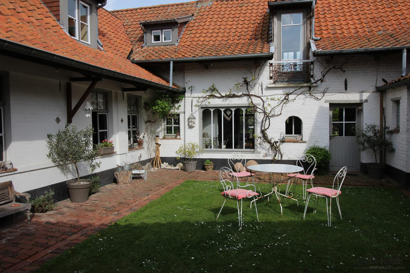 Ferme - 280 m² - 9 pièces