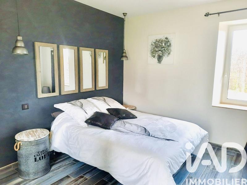 Maison - 200 m² - 5 pièces