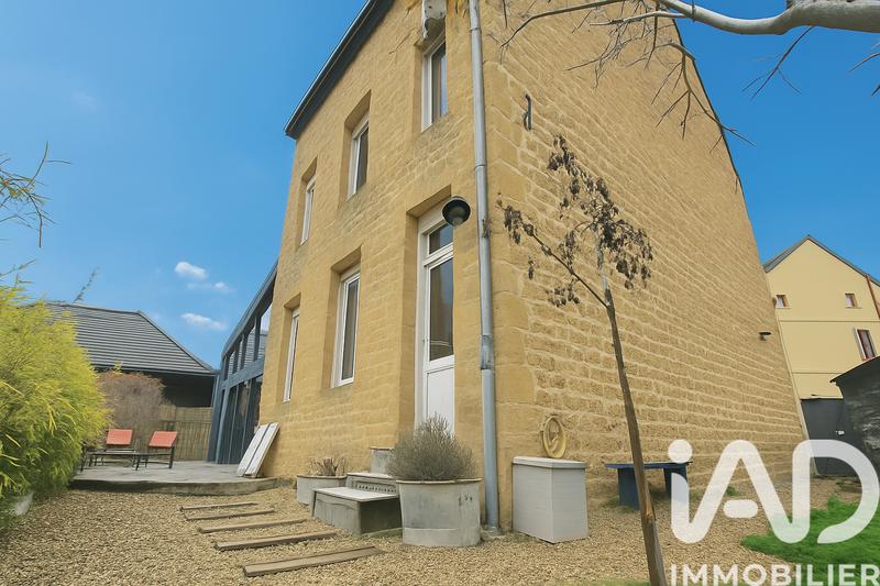 Maison de ville - 200 m² - 7 pièces