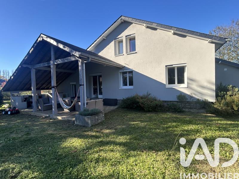 Maison - 146 m² - 6 pièces