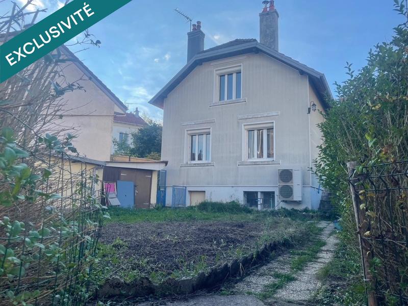 Maison - 104 m² - 7 pièces