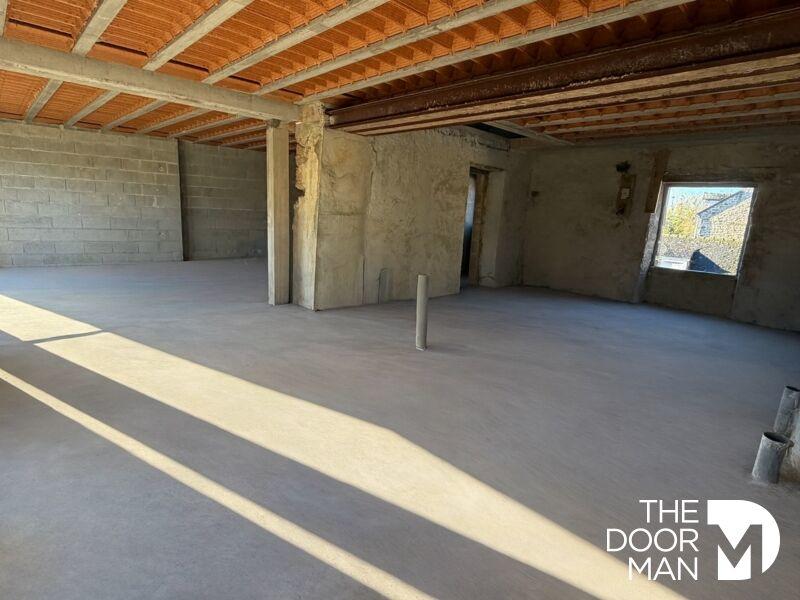 Maison - 150 m² - 4 pièces