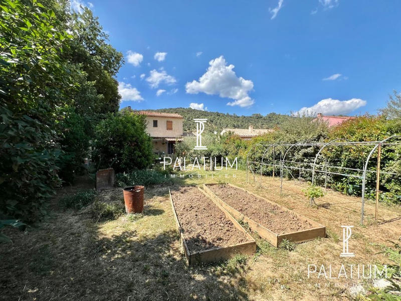 Maison - 97 m² - 5 pièces