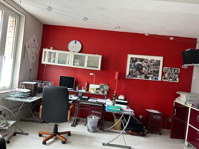 Propriété - 420 m² - 14 pièces