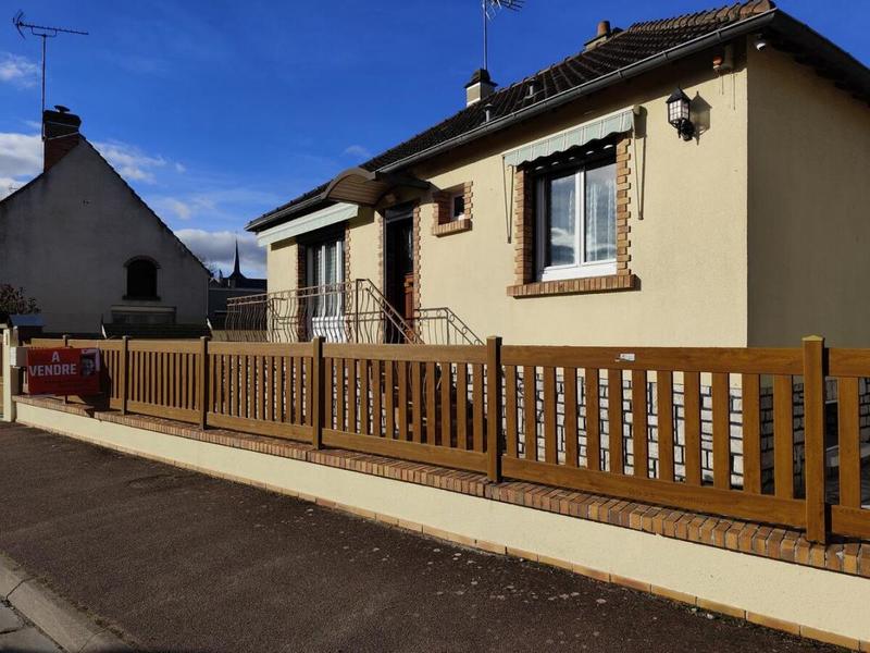 Maison - 88 m² - 4 pièces