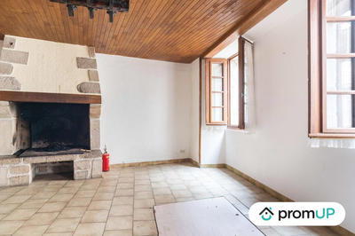 Maison - 120 m² - 6 pièces