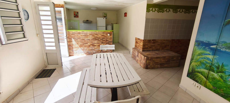 Villa - 351 m² - 9 pièces