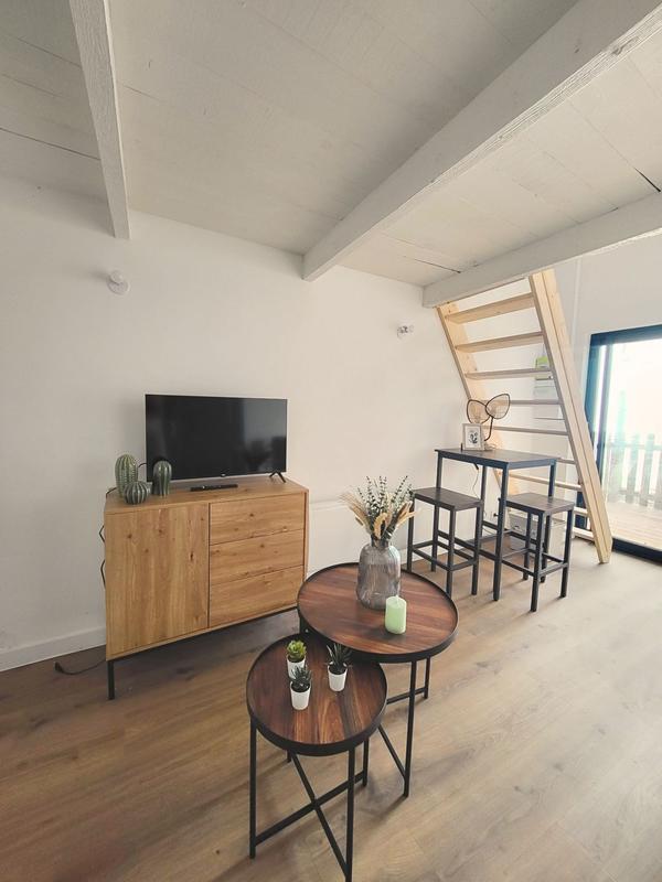 Duplex - 15 m² - 1 pièce