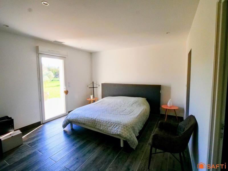 Maison - 627 m² - 21 pièces