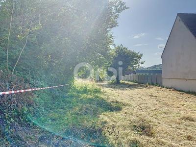 Terrain constructible - 1 510 m²