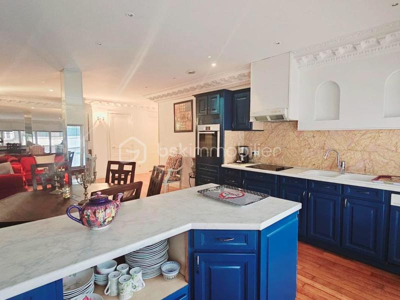 Appartement - 89 m² - 4 pièces