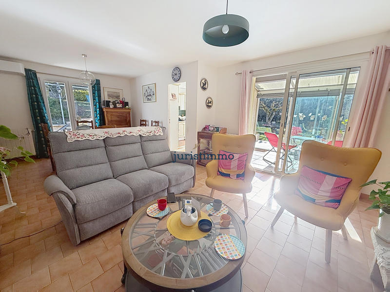 Maison - 92 m² - 4 pièces