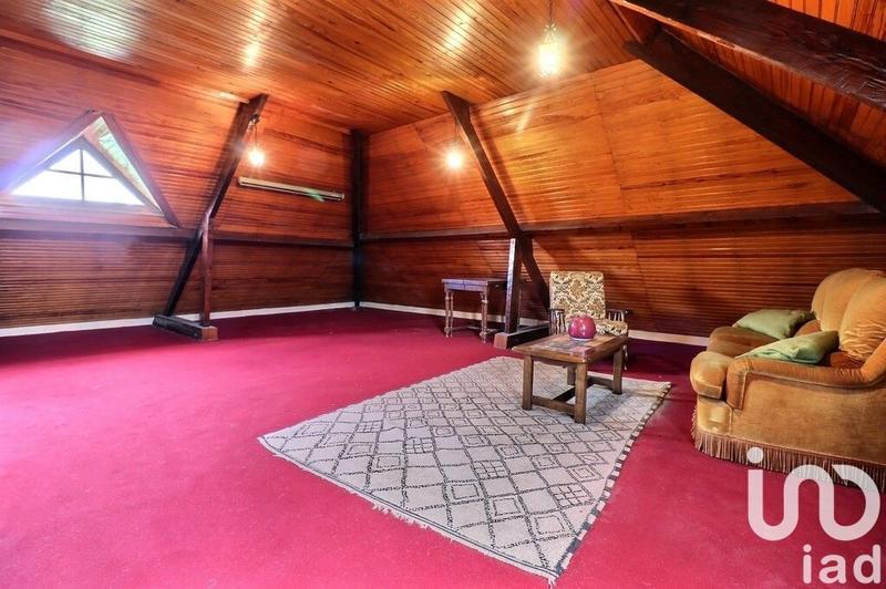 Maison - 170 m² - 9 pièces