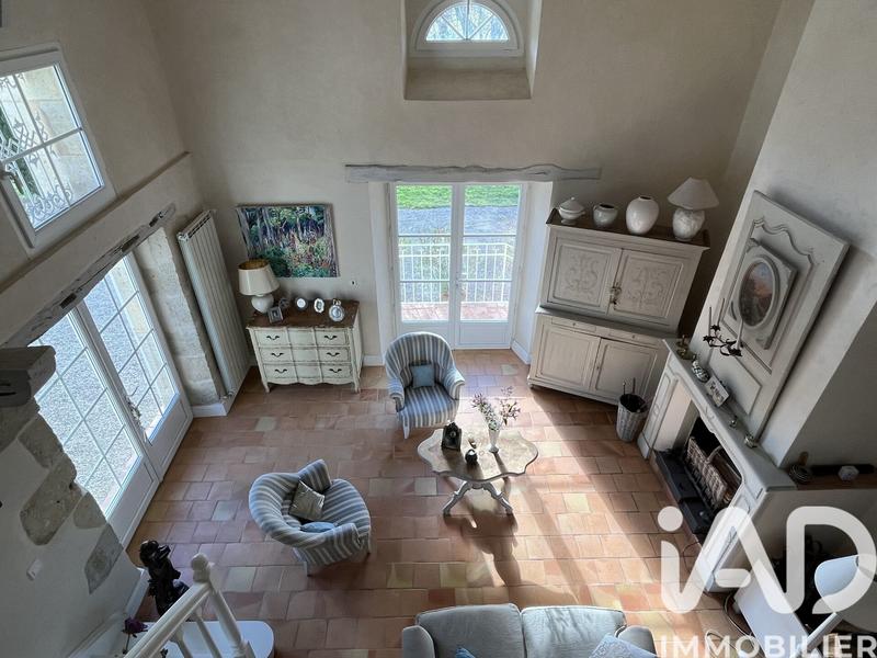 Maison - 200 m² - 6 pièces