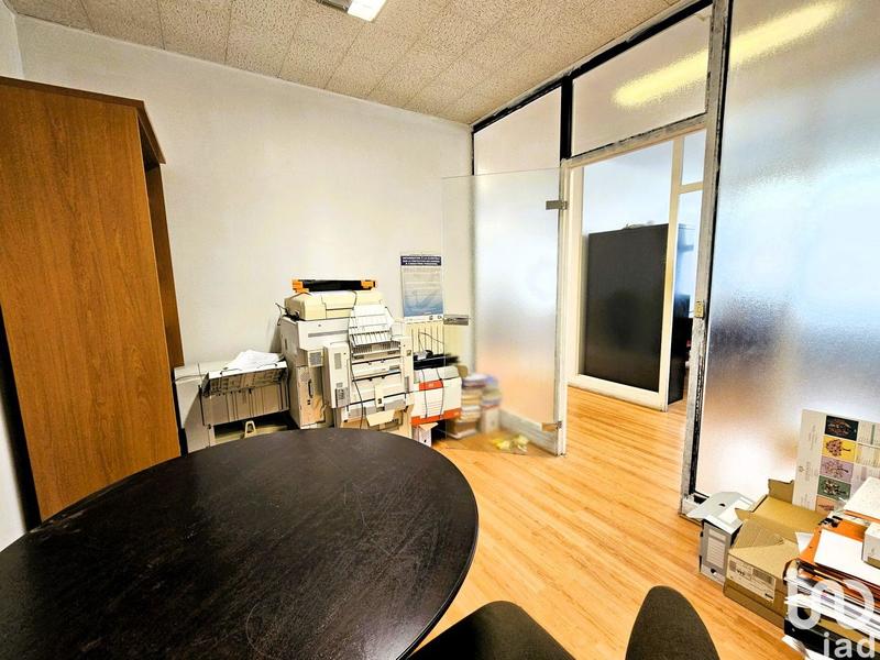 Local commercial - 249 m² - 3 pièces