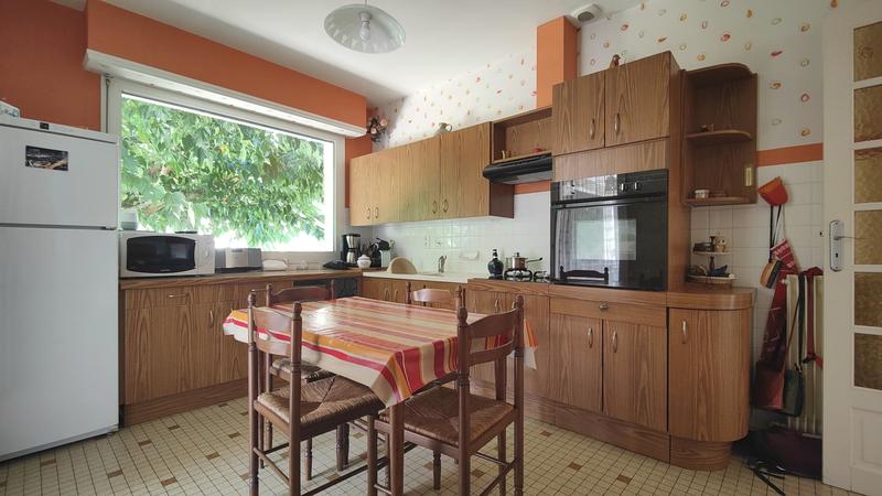 Maison - 161 m² - 6 pièces