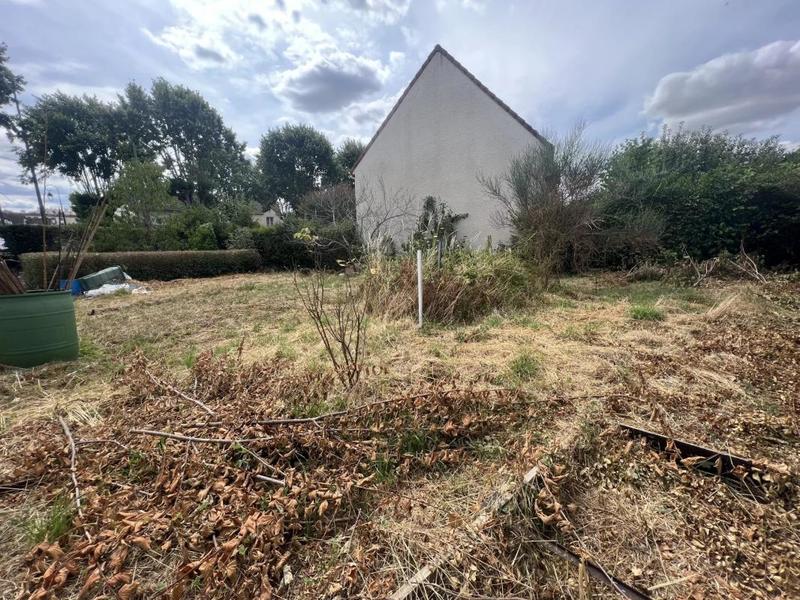 Terrain constructible - 235 m²