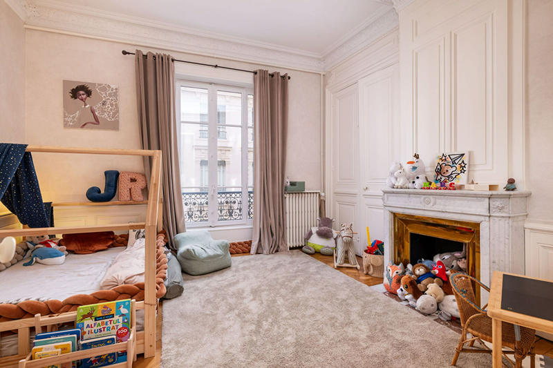 Appartement - 170 m² - 4 pièces