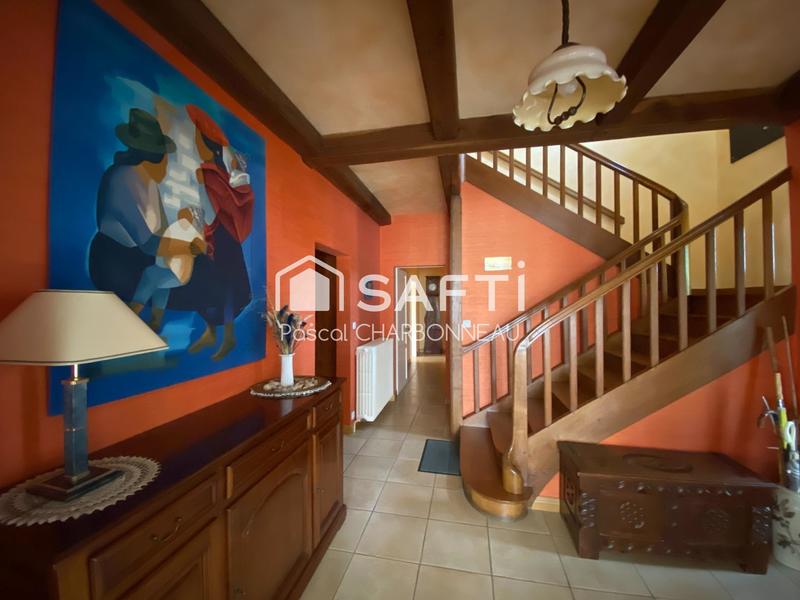 Maison - 310 m² - 10 pièces