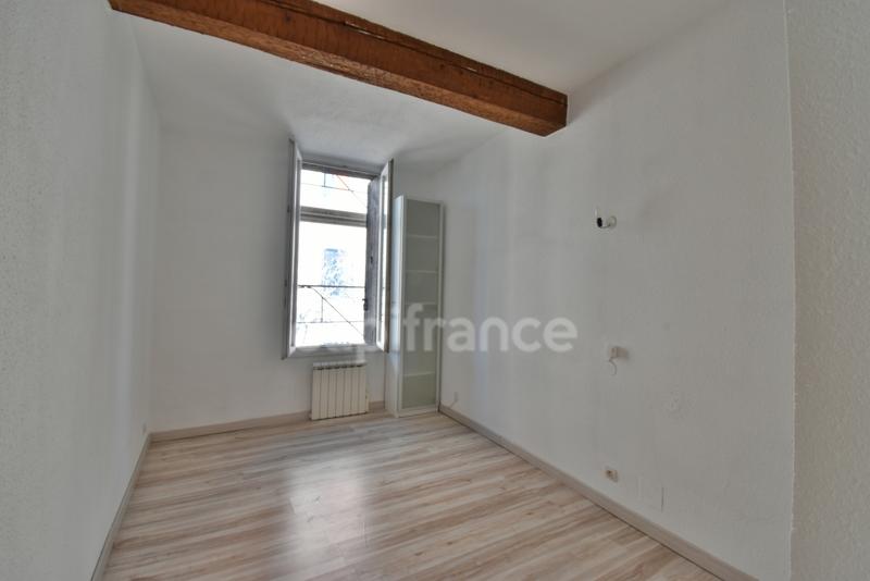 Appartement - 65 m² - 4 pièces