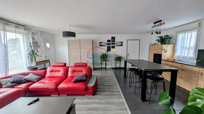 Maison traditionnelle - 138 m² - 6 pièces