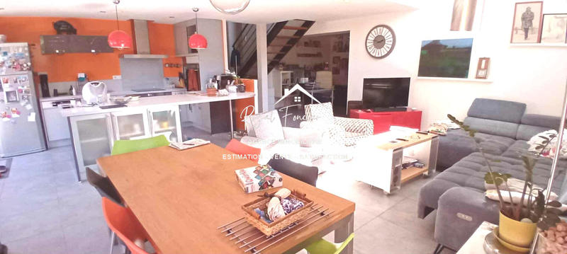 Maison contemporaine - 183 m² - 7 pièces