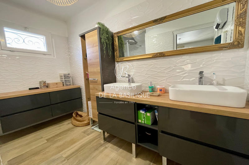 Maison - 145 m² - 5 pièces