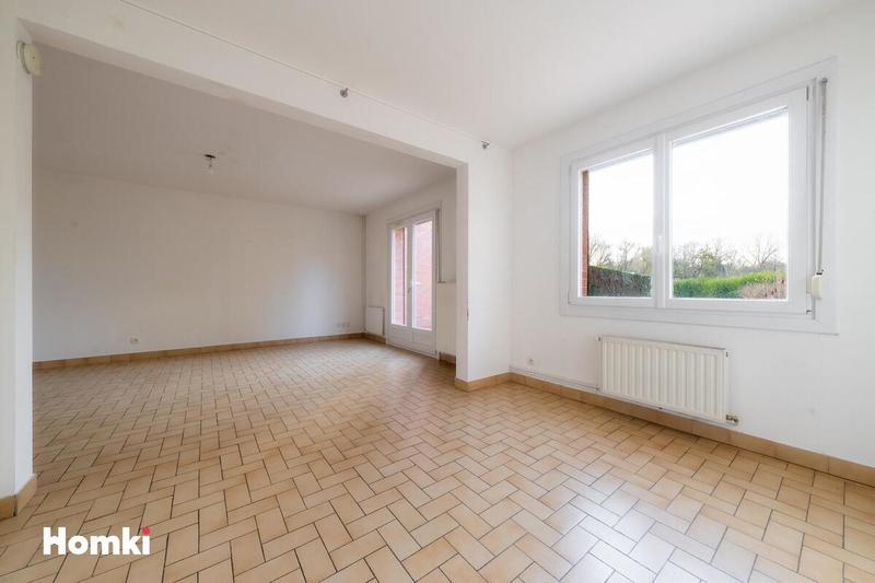 Maison - 104 m² - 6 pièces