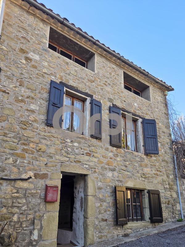 Maison - 152 m² - 3 pièces