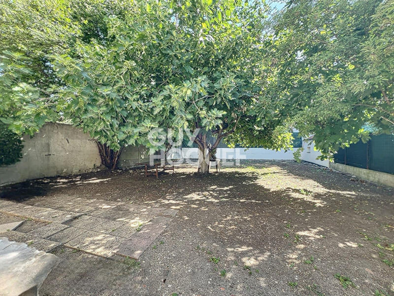 Maison - 108 m² - 8 pièces