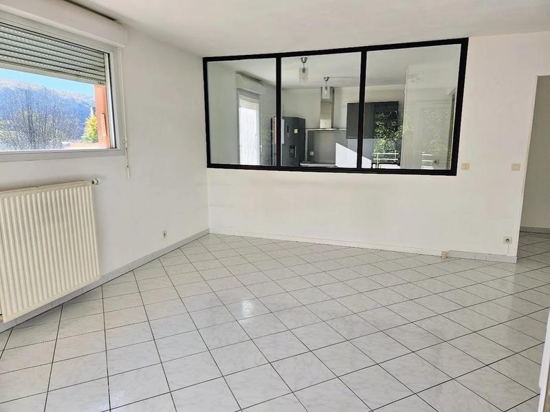 Appartement - 115 m² - 5 pièces